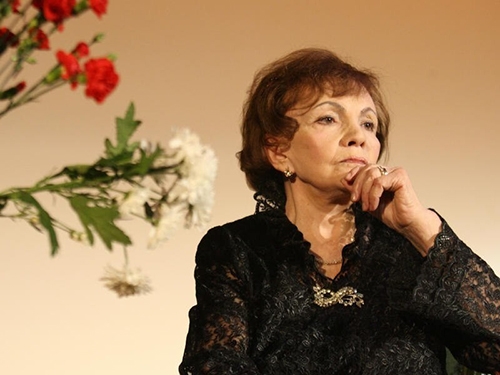 Римма Казакова