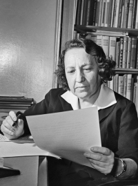 Елена Ильина